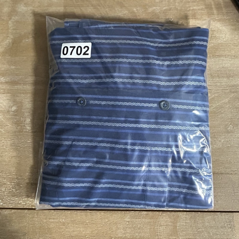 Bugatchi Size XL Blue Classic Fit Striped Print Cotton Button Up Shirt - Picture 8 of 8